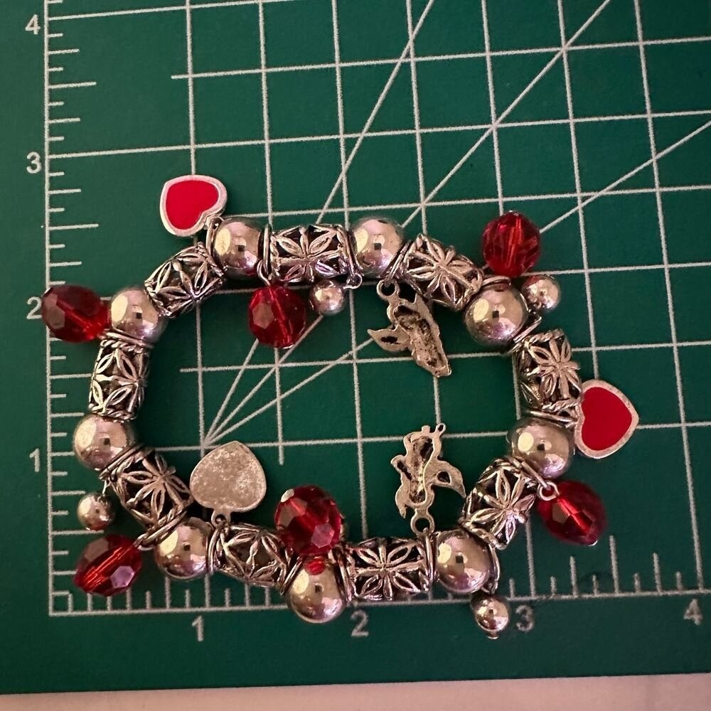 Charm Bracelet Silver Tone Red Beads‎ Hearts Angels Costume Jewelry